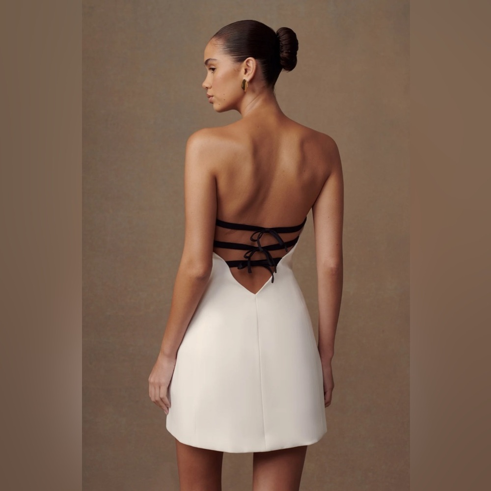 Meshki Neeka Strapless Bow Back Mini Dress
